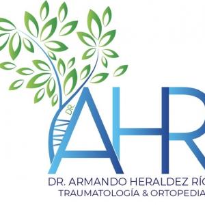 Dr. Armando Heraldez Ríos - Traumatólogo y Ortopedista