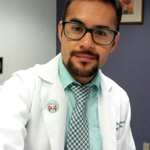 Dr. Israel Mercado Martínez - Cirujano Pediátrico
