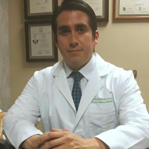 Dr. Miguel Ángel Alcalá Salgado - Nefrólogo