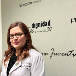 Dra. María Mercedes Fernández Reyes - Dermatólogo