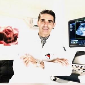 Dr. Carlos Enrique Piña Jimenez - Especialista en Radiología e Imagen