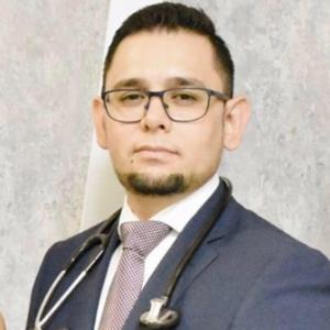 Dr. Daniel Frías Fierro - Cardiólogo