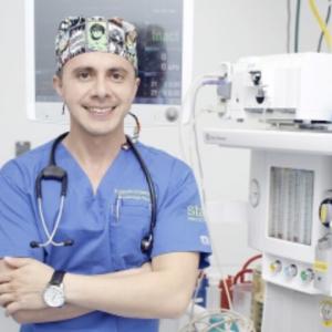 Dr. Alejandro Escalona Espinosa - Anestesiólogo
