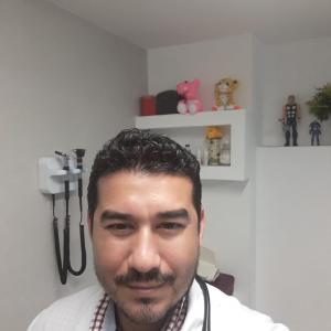 Dr. Guiriam Francisco Sosa Ontiveros - Pediatra