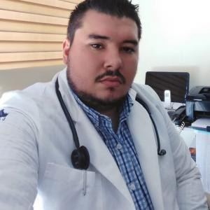 Dr. Miguel Ángel Martínez Mora - Médico General / Familiar