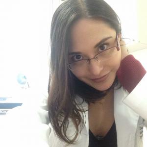 Dra. Claudia Nayely Paredes Palma - Ginecólogo, Ginecólogo Obstetra
