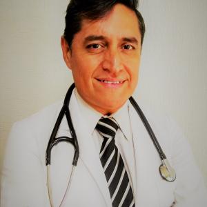Dr. Rodolfo Mario Orihuela Servín - Nefrólogo