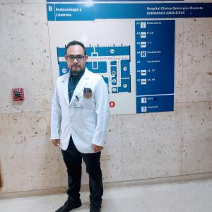 Dr. Faustino Antonio Zavala Rodriguez - Urólogo