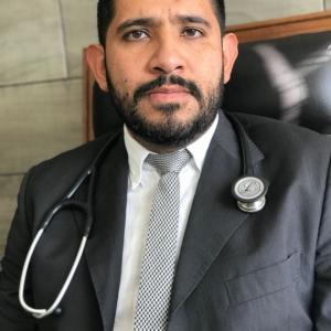 Dr. José Manuel Alvarado Carbajal - Cardiólogo