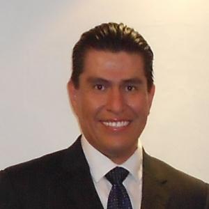 Dr. Diego Alonso Rocha Segura - Traumatólogo y Ortopedista